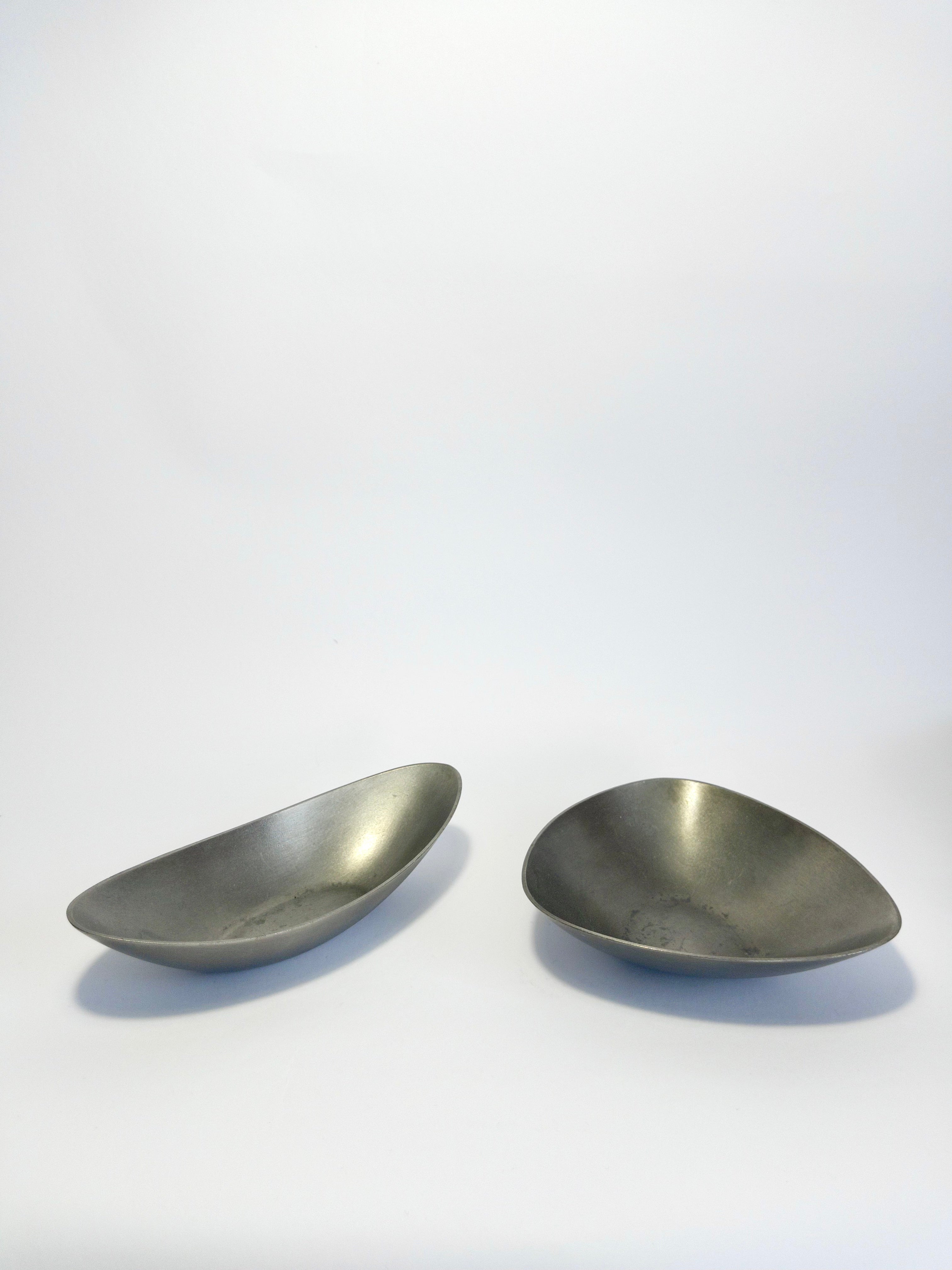 Set of two Ystad Tenn pewter bowls designed by Gunnar Ander 1964