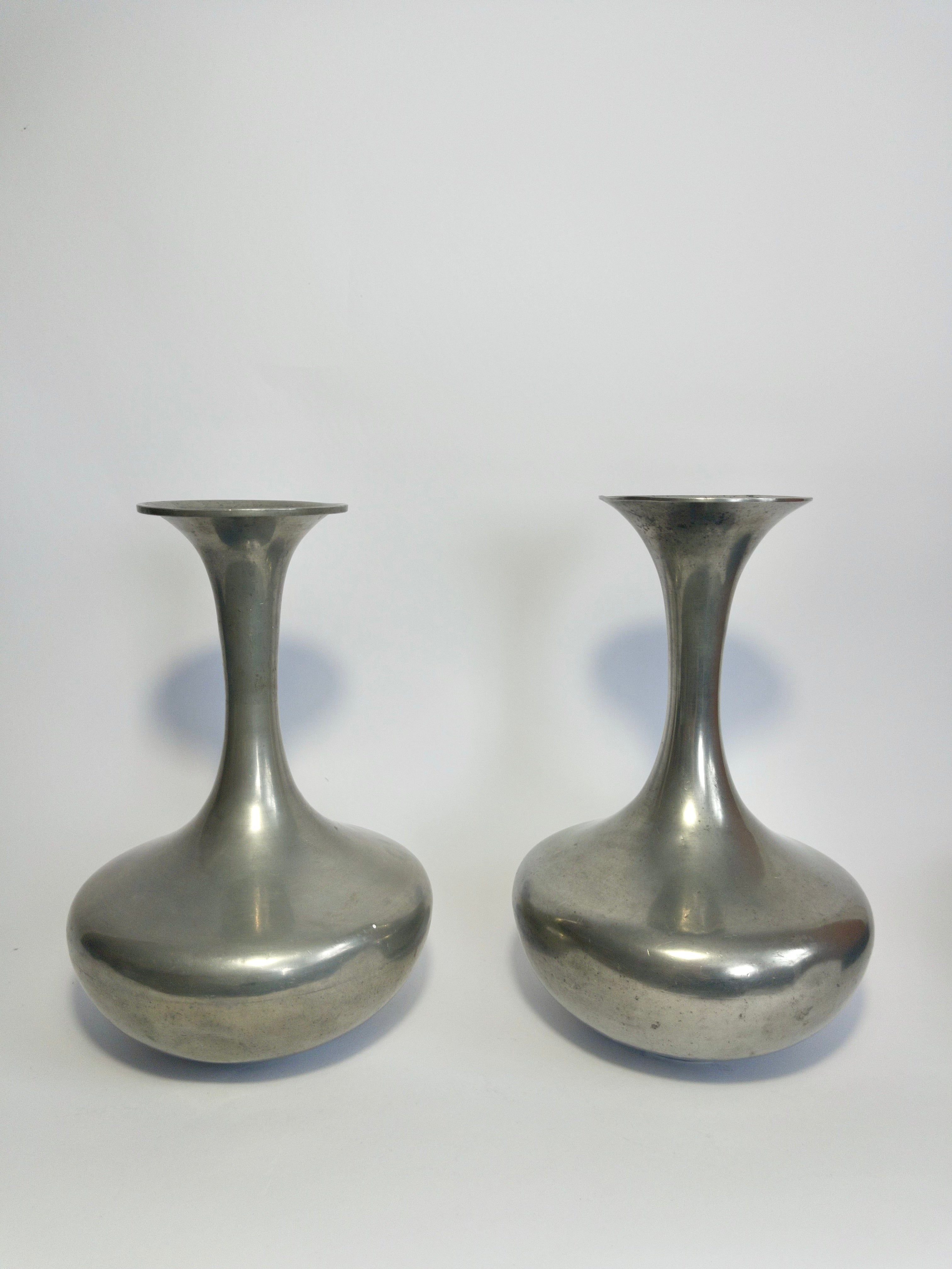 Pair of vases by Sylvia Stave, for CG Hallberg, 1933 and 1934