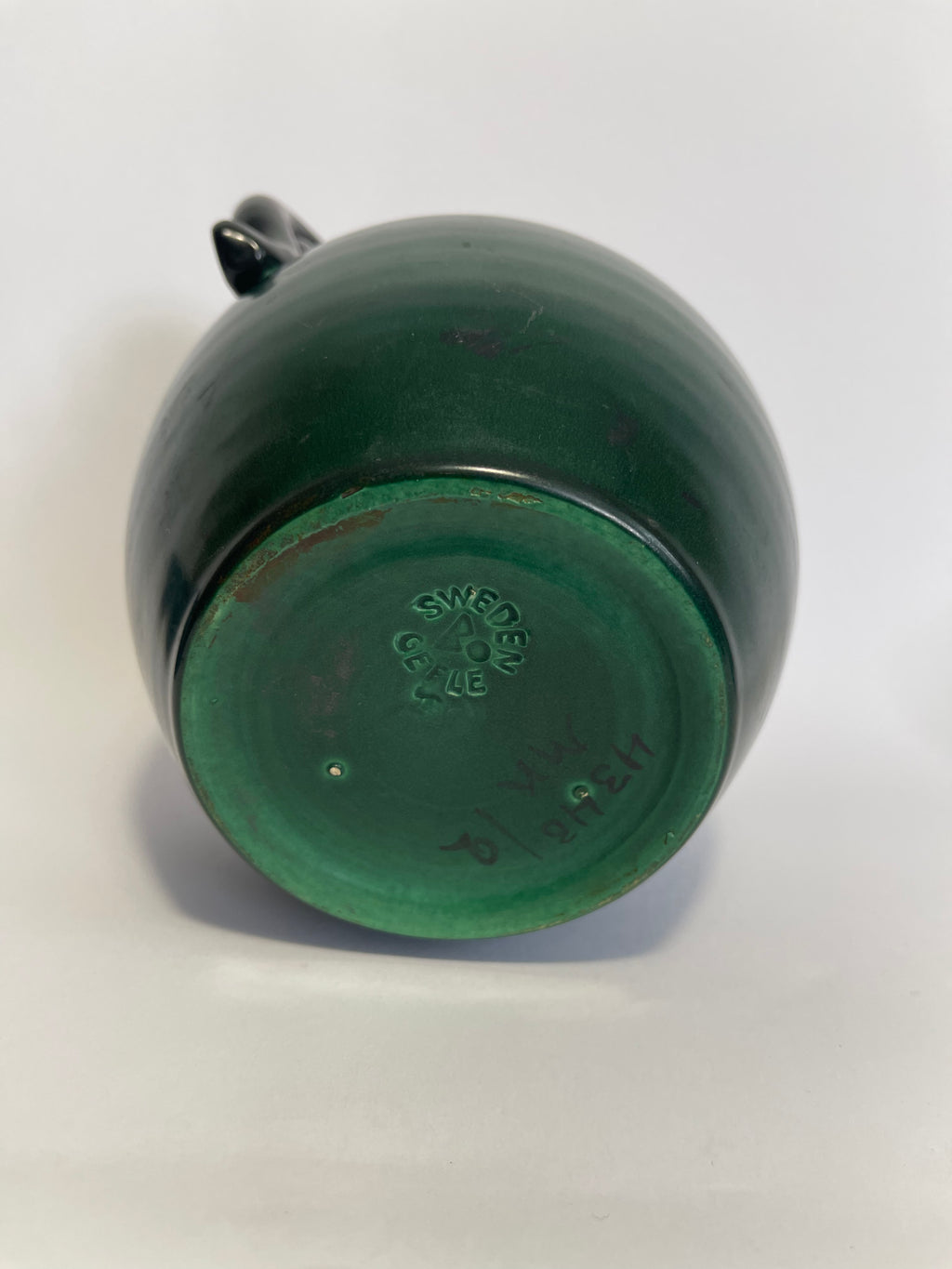 Pair of Bo Fajans Vases, Gefle (Gävle), Sweden, designed by Eva Jancke-Björk, c.1930s